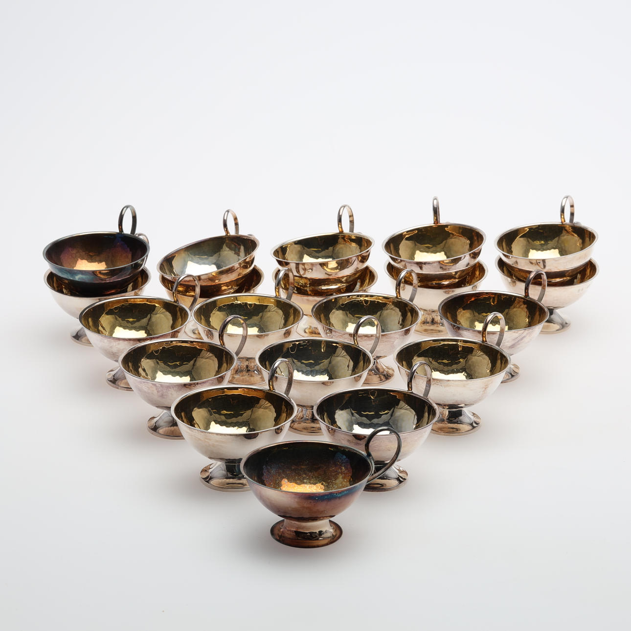 PUNCH CUPS 20 pieces silver weight approx. 630 grams.