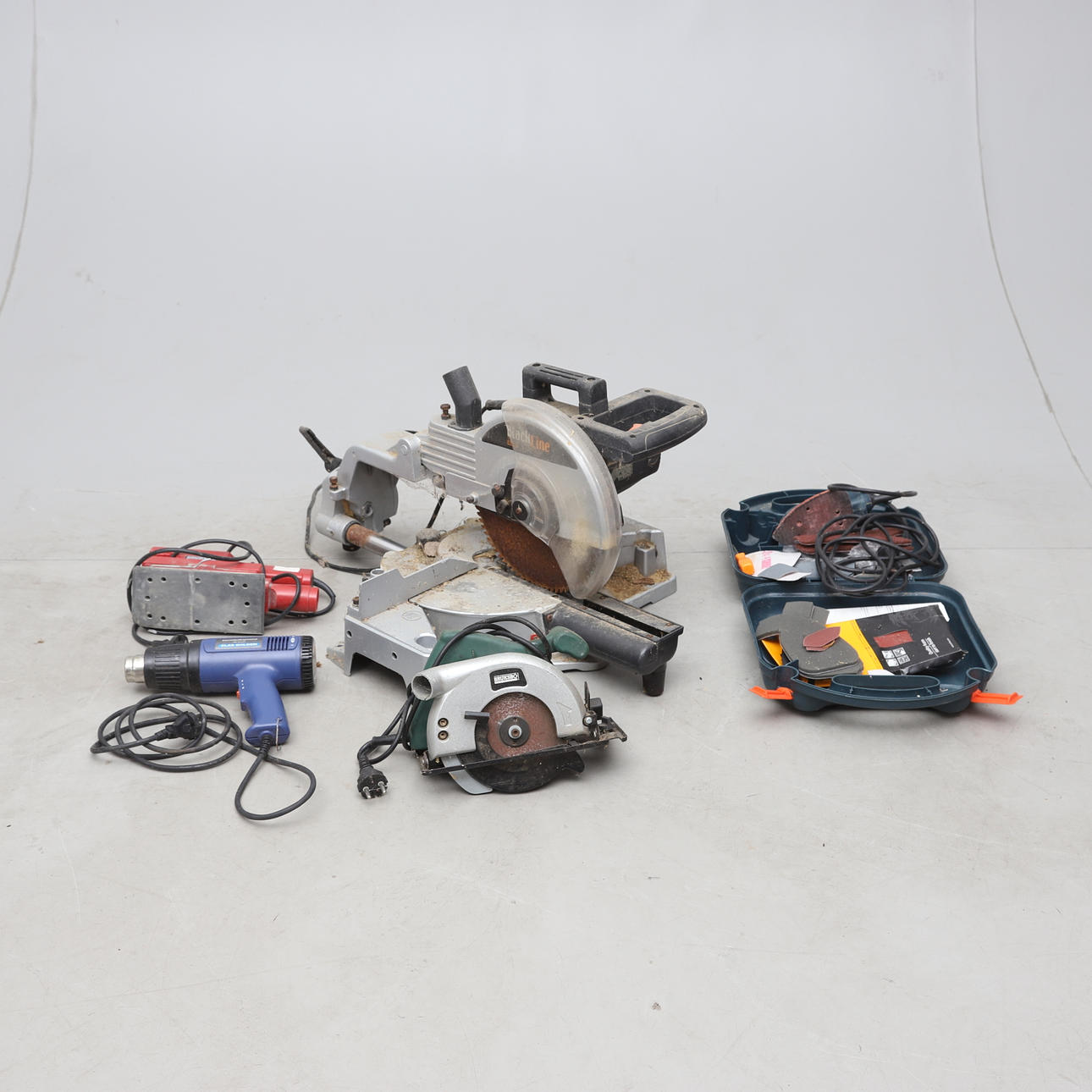 LOT POWER TOOLS, b.la. Black & Decker.