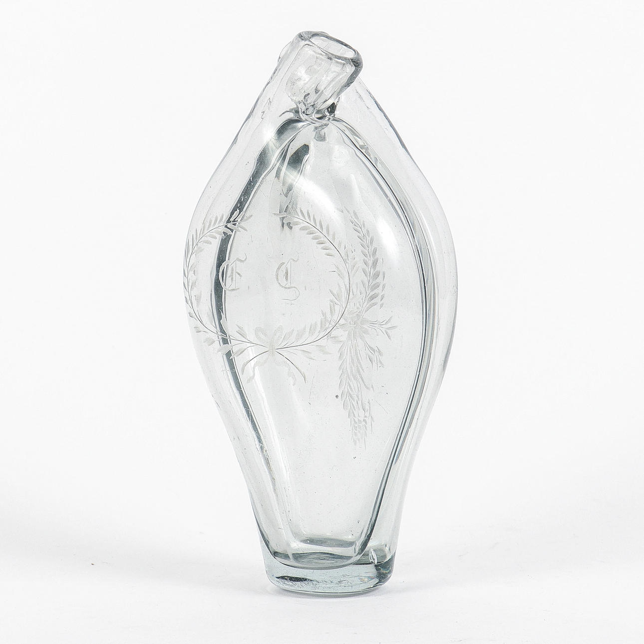 A double plunta glass, 19th century, cashed decor.