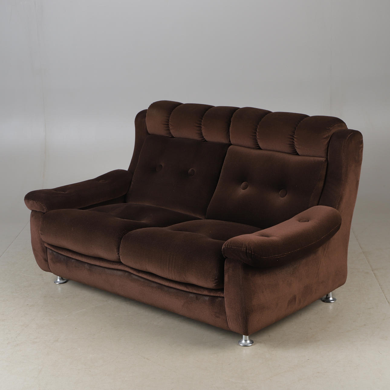 SOFFA, sammetsklädsel, 1970-tal.