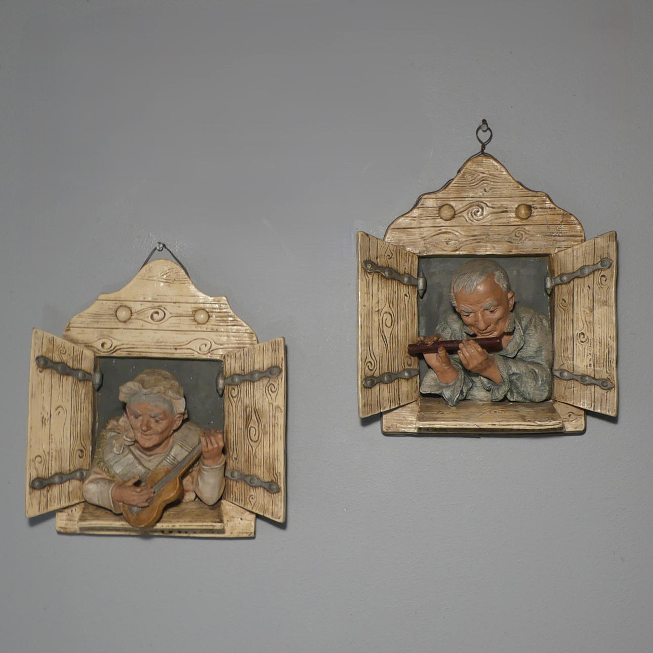 WALL PANELS, ceramic.