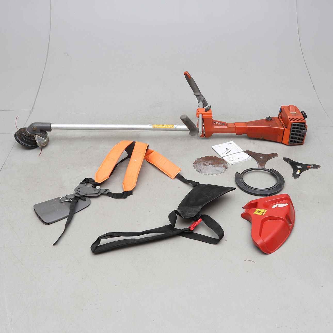 RÖJSÅG-/GRÄTRIMMER, Husqvarna 245 RX.