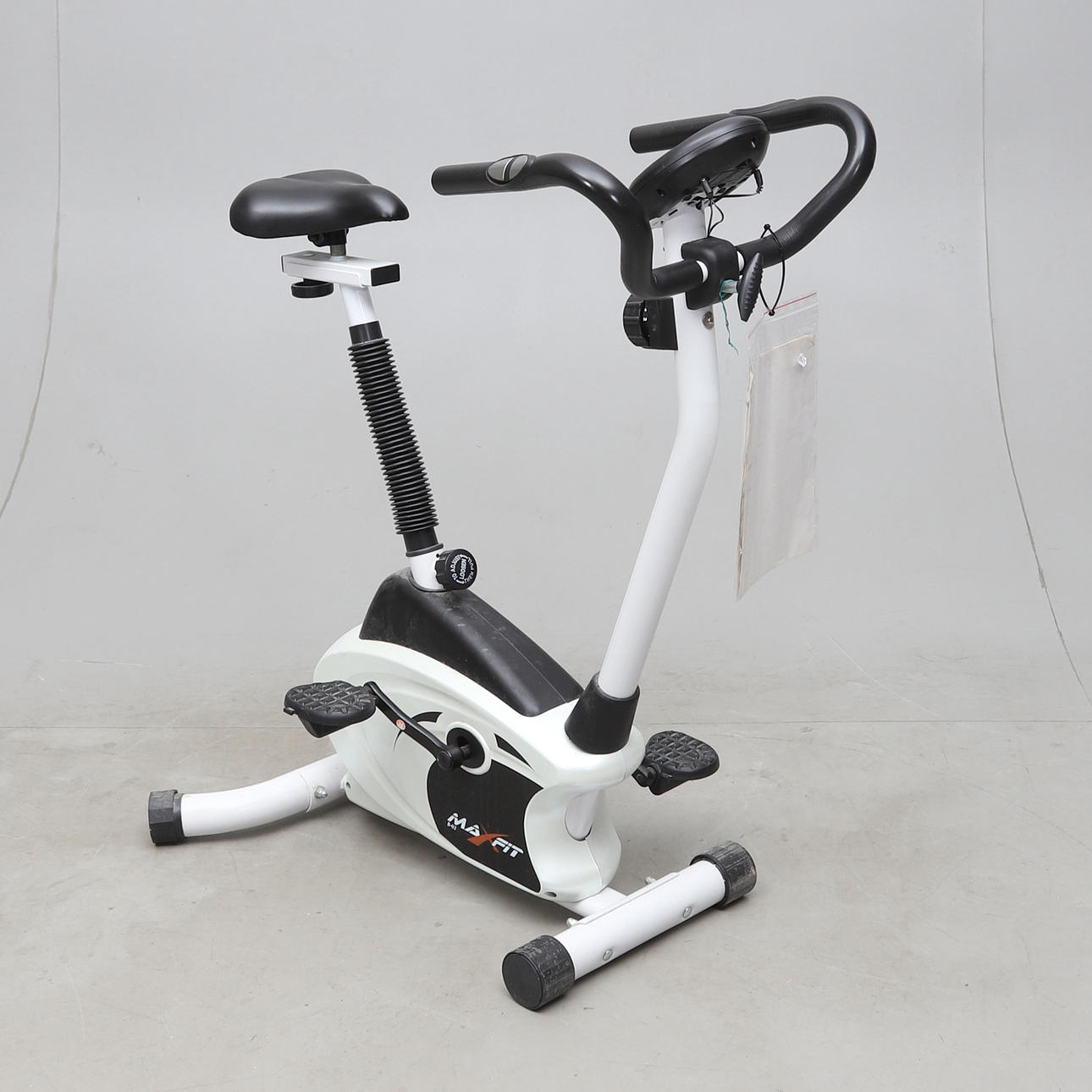 HEIMTRAINER, „Magnetic Bike B-02", Maxfit.