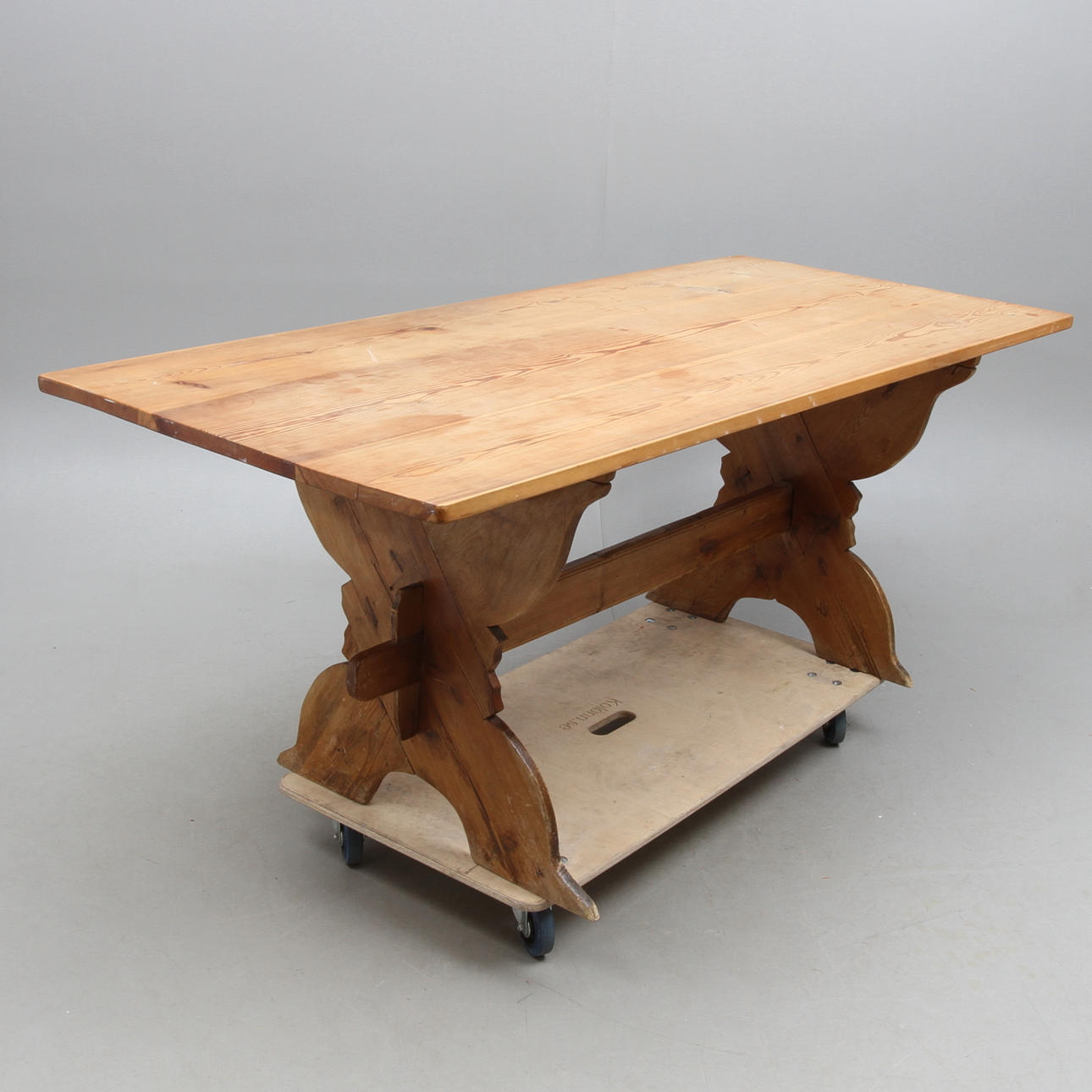 BOCKBORD, furu, 1800-tal.