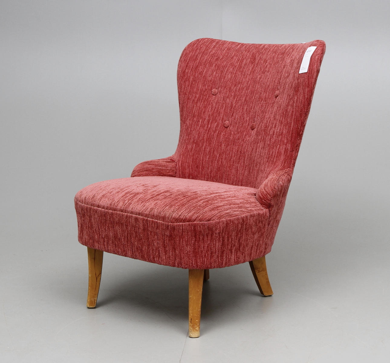 EMMAFÅTÖLJ, samt röllakanmatta.