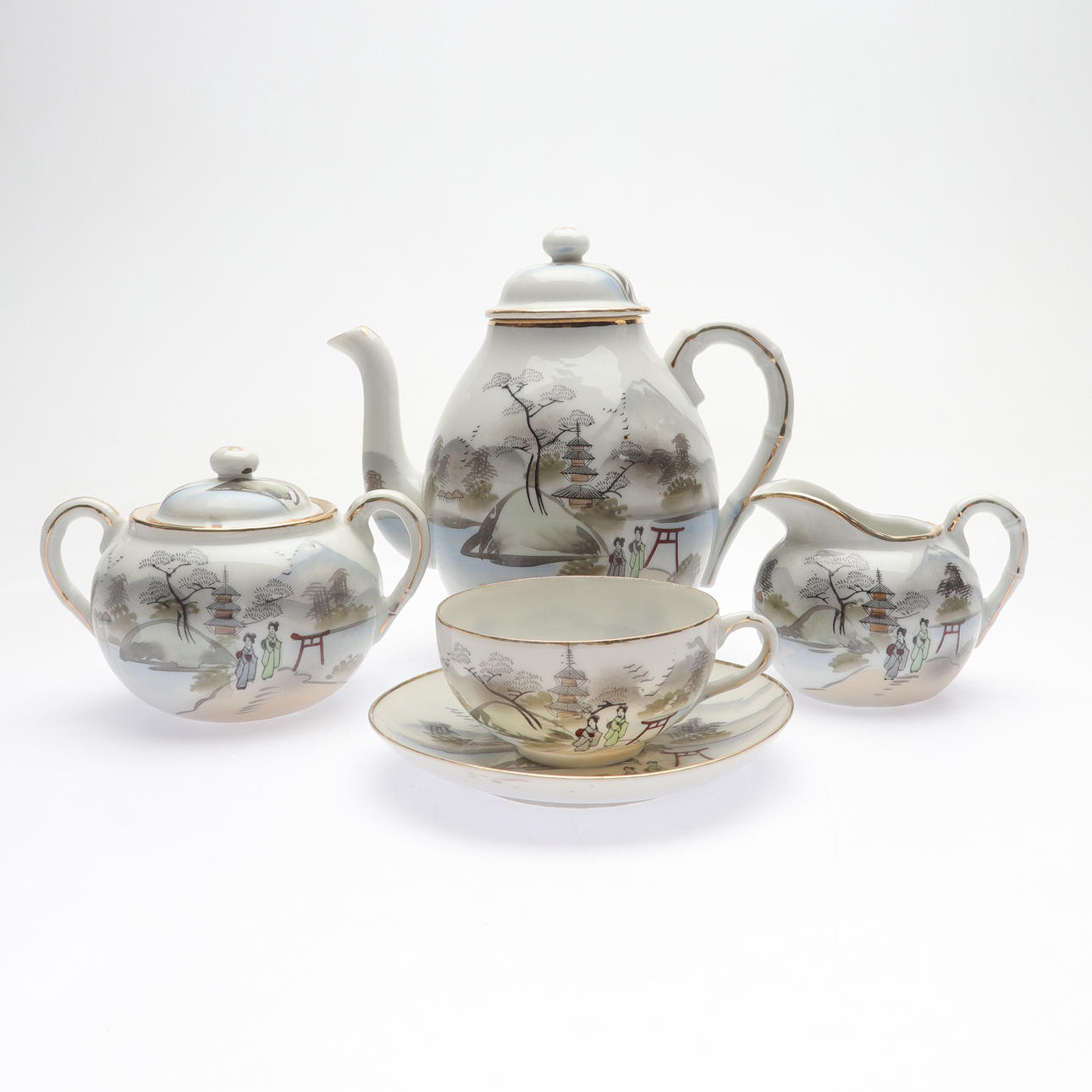 Ein 24-teiliges Keramik-Tee-Set, Japan.