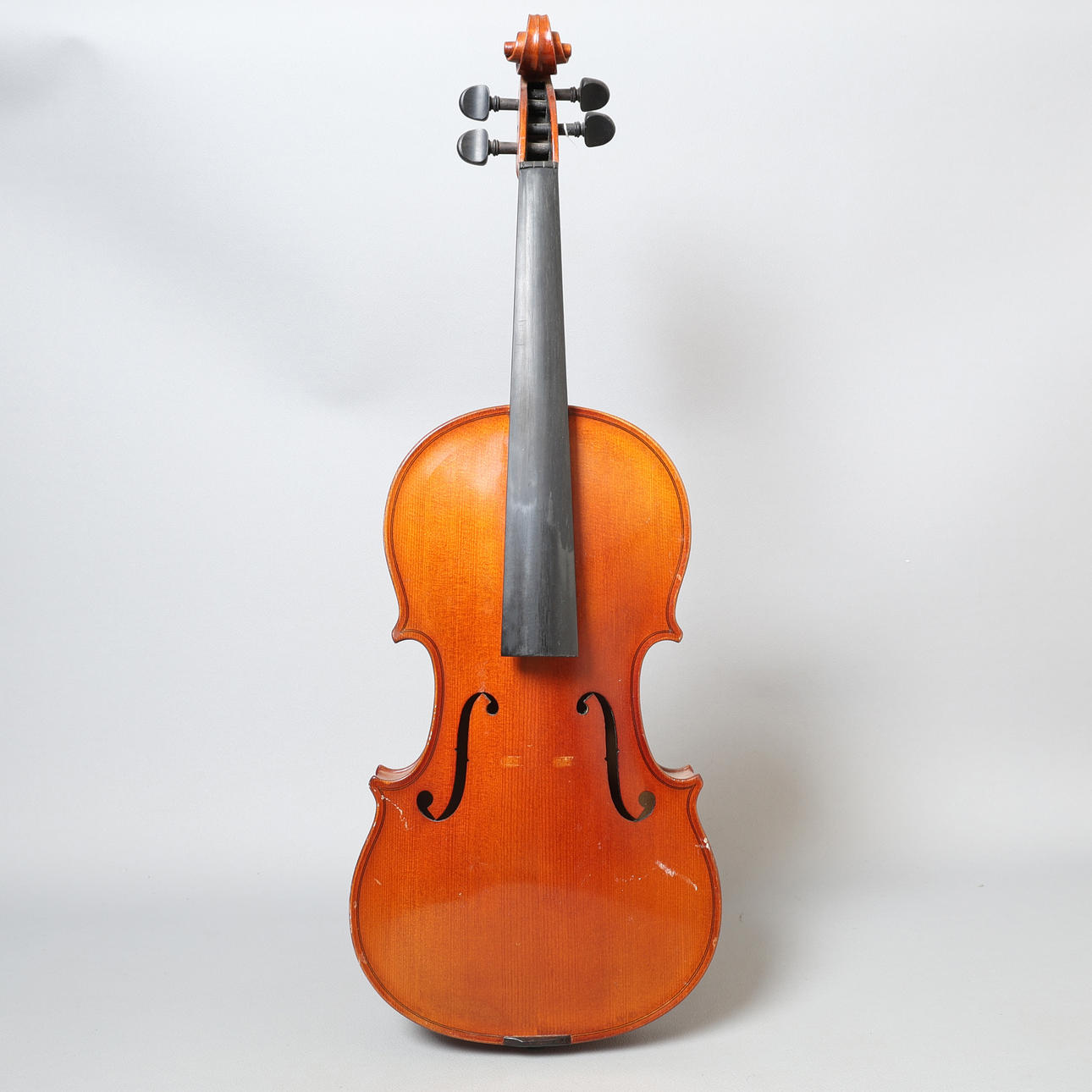 A 16" GERMAN VIOLA.