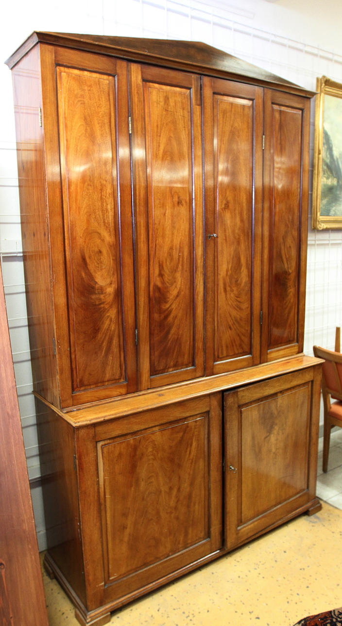 SKÅP, empire, 1800-tal.