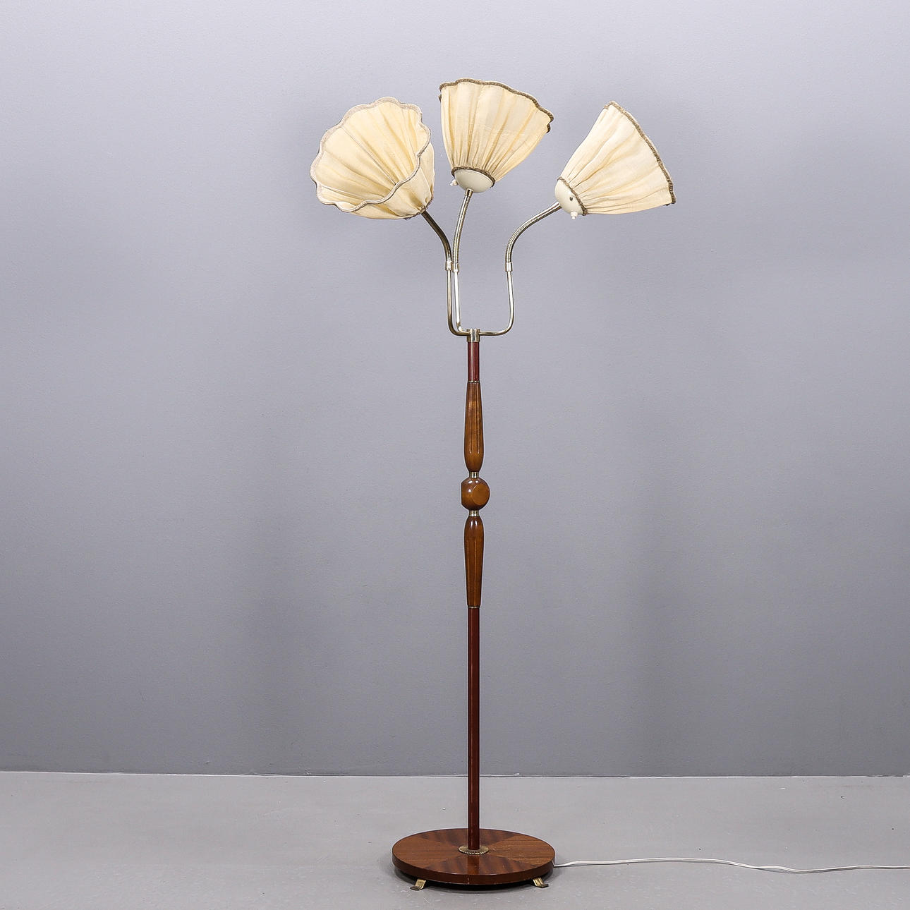 GOLVLAMPA 3-armad, 1950-tal.