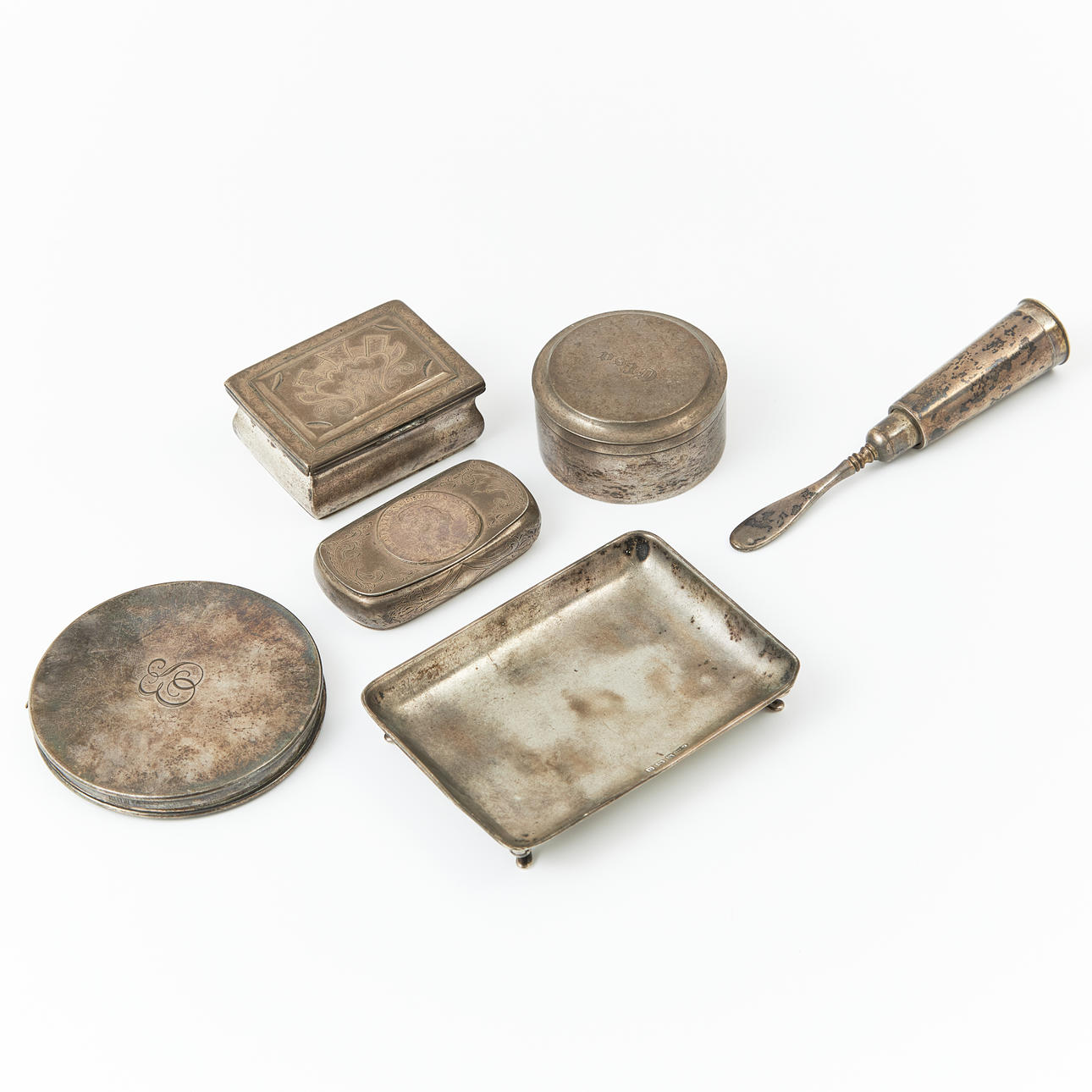 SHAVING BRUSH, BOXES, 3 pcs., POWDER BOX, NEEDLE DISH, silver.