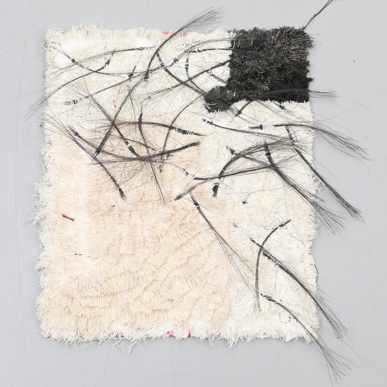 LILLEVI HULTMAN. textile artwork, “Minnesfäll II”, dated -92.