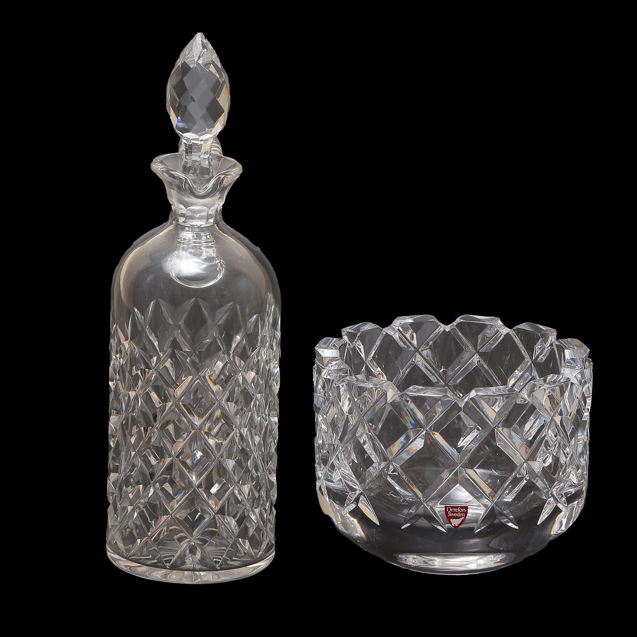 GUNNAR CYRÉN. CRYSTAL BOWL, SOFIERO, SIGNED AND DECANTER.