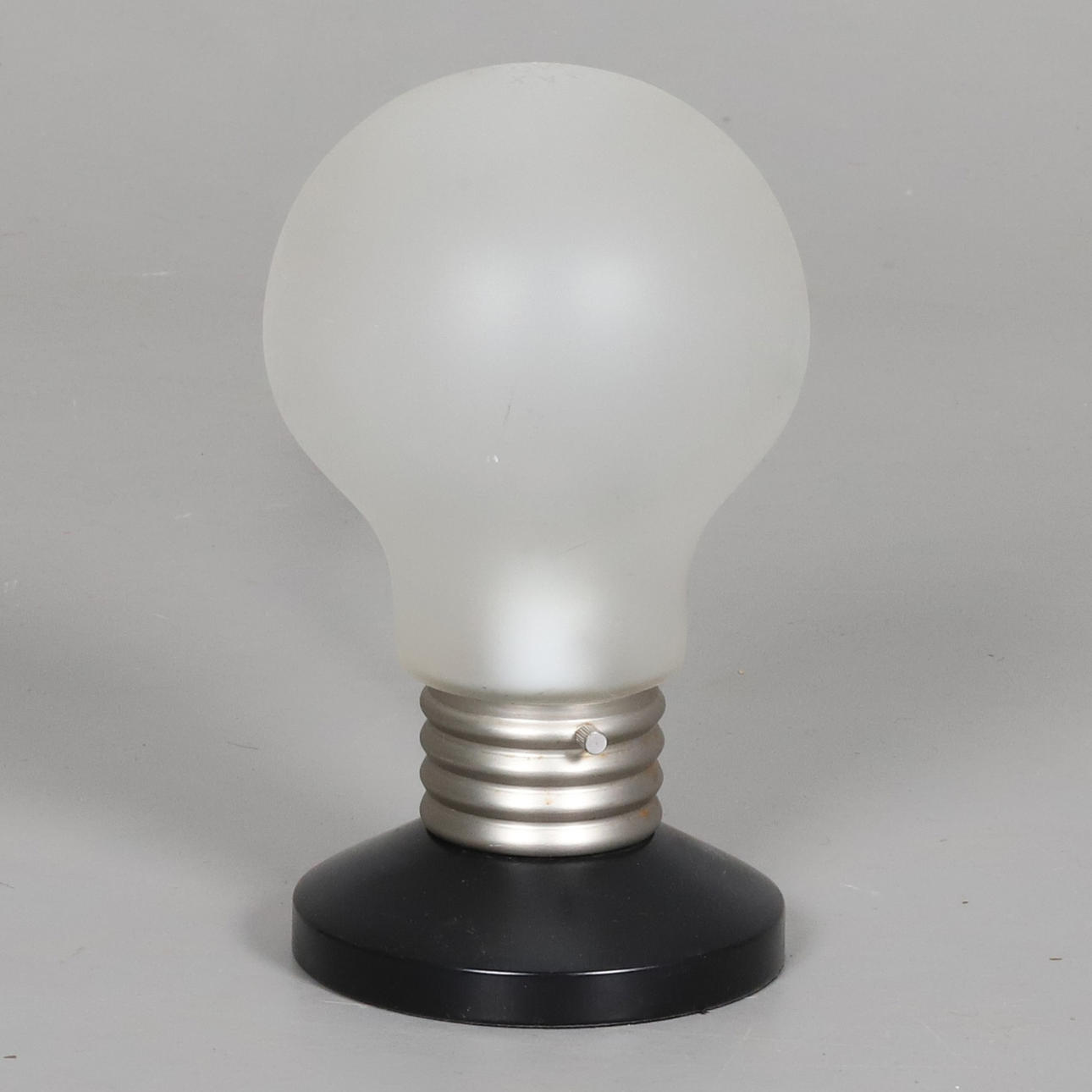 TABLE LAMP. “Blind”, in the shape of a large light bulb, IKEA, 1990s.