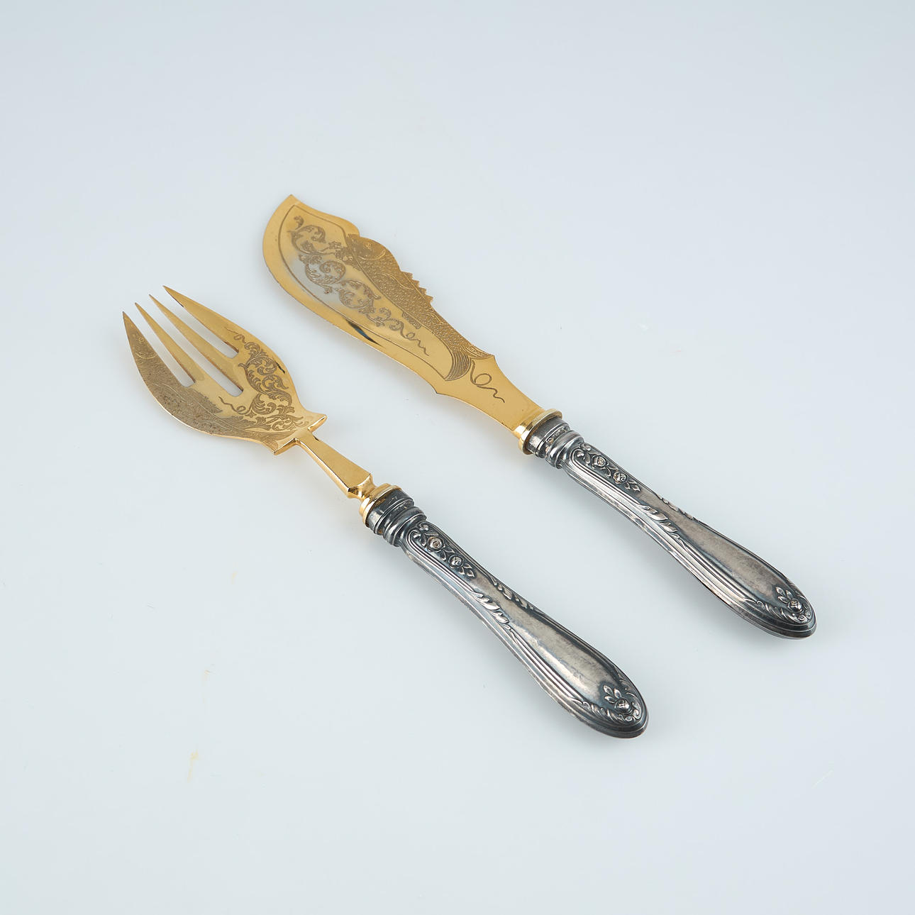 SERVERINGSBESTICK, delvis silver.