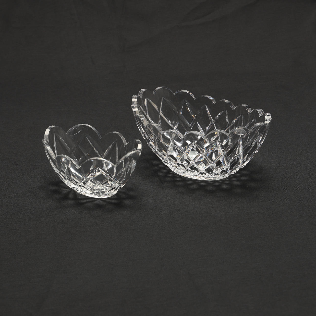 BOOTSSCHALEN. 2 Stück, Glas.