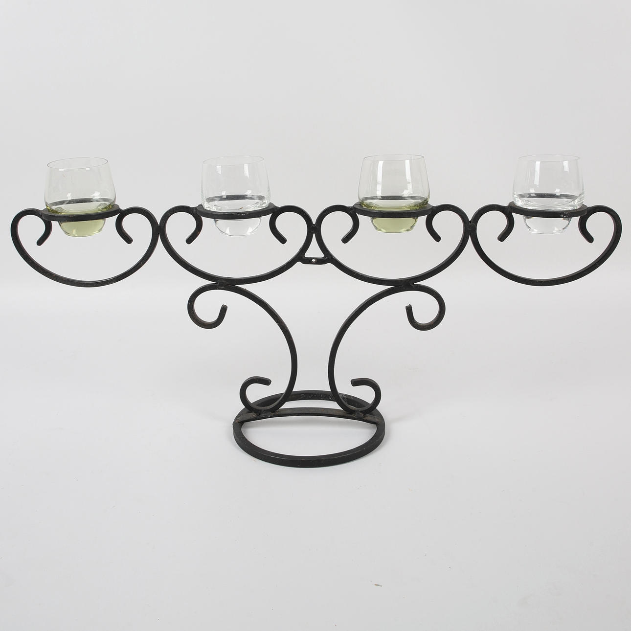 LJUSSTAKE, smide/glas, 4 ljuskoppar, 1900-tal.