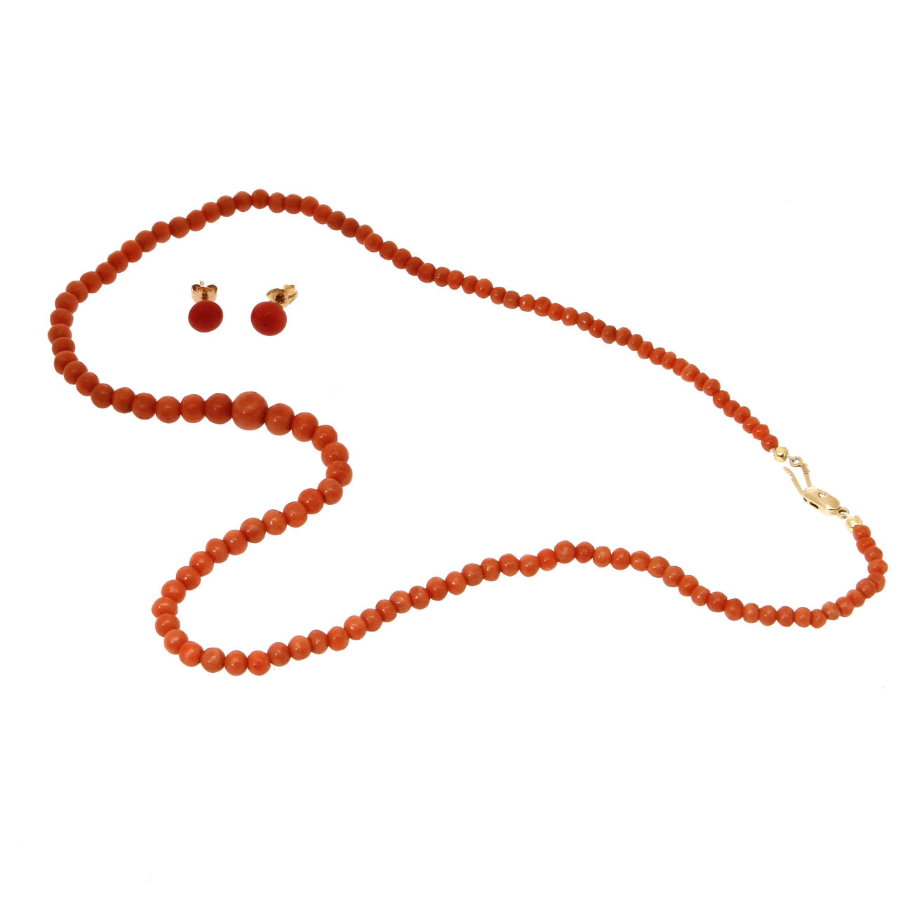 COLLIER samt ÖRHÄNGEN, korall, lås med diamant samt stift i 18K rödguld.