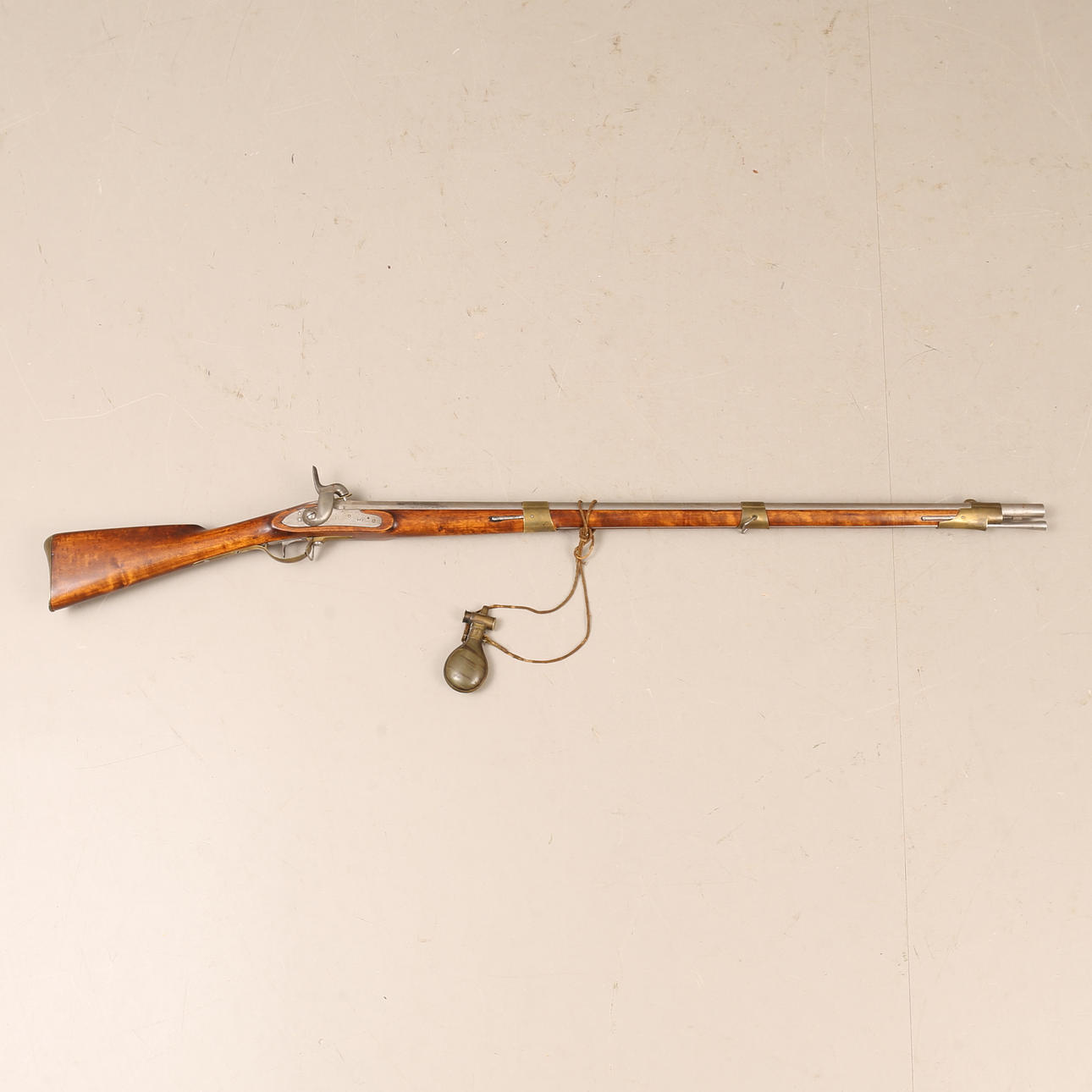 SLAGLÅSMUSKÖT, m/1815-49, sueco.