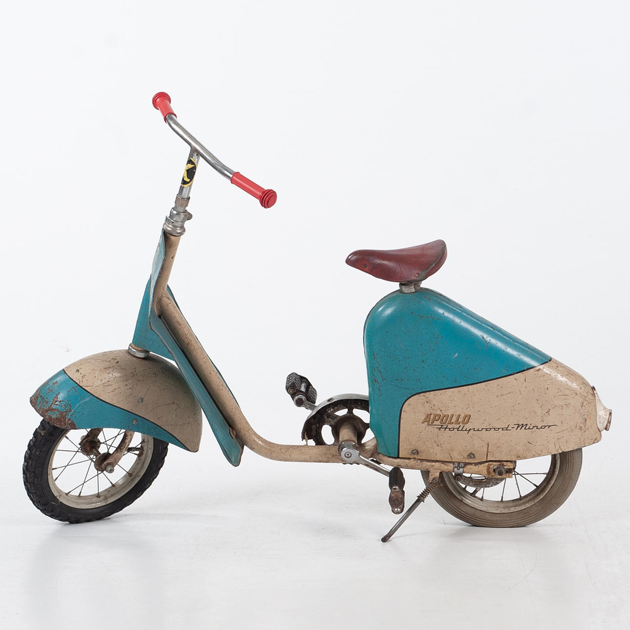 APOLO HOLLYWOOD MENOR 1957.