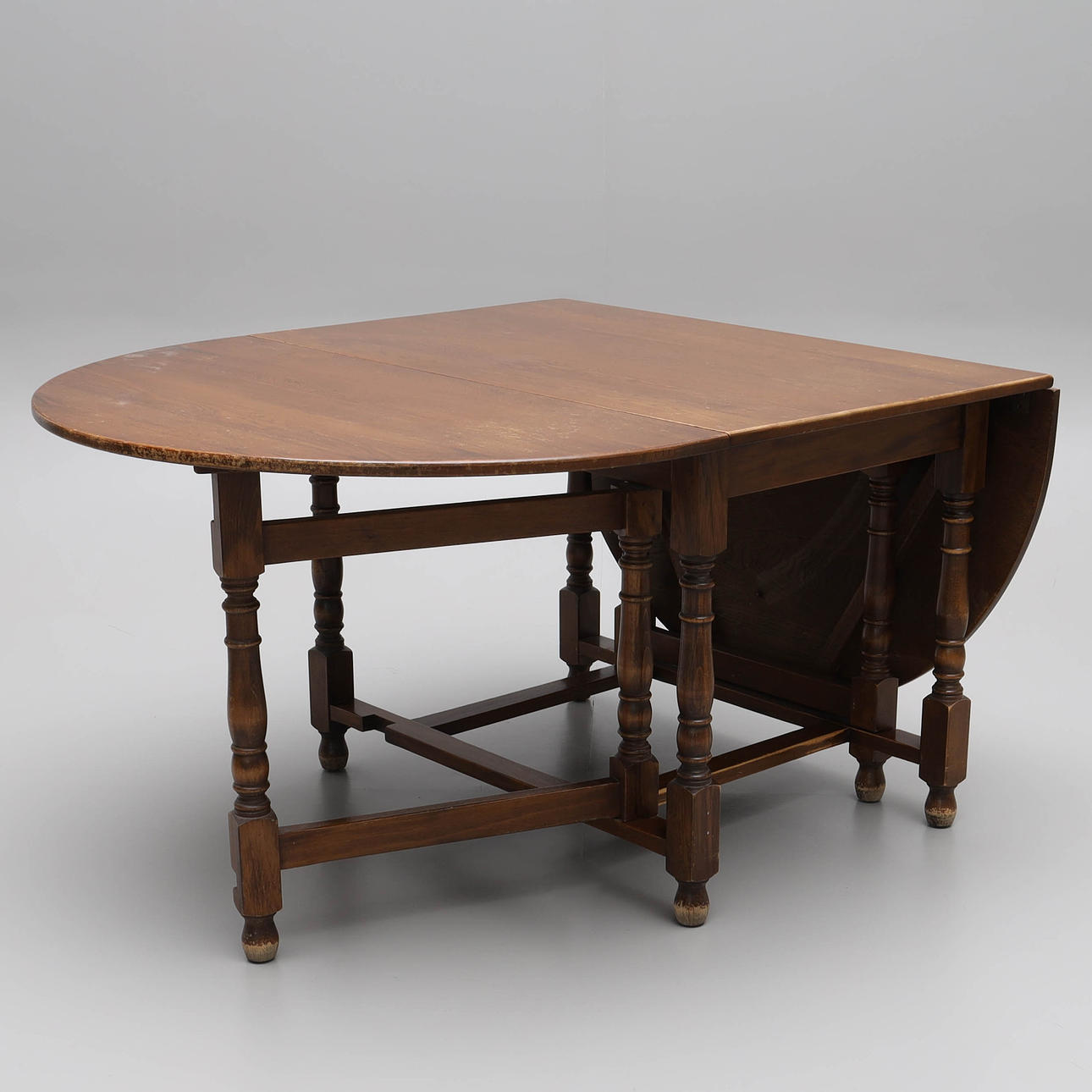 SLAGBORD, Engelsk stil, 1900-tal.