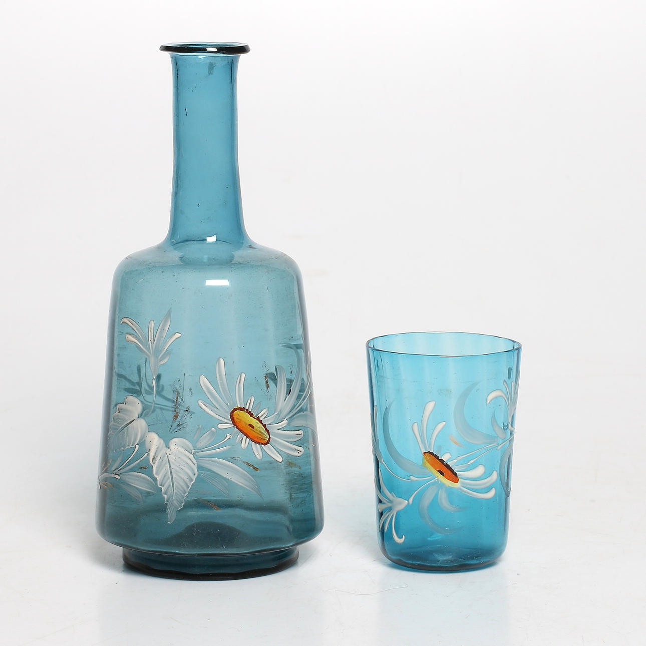 NATTKARAFF med GLAS, 2 delar, omkring sekelskiftet 18/1900.