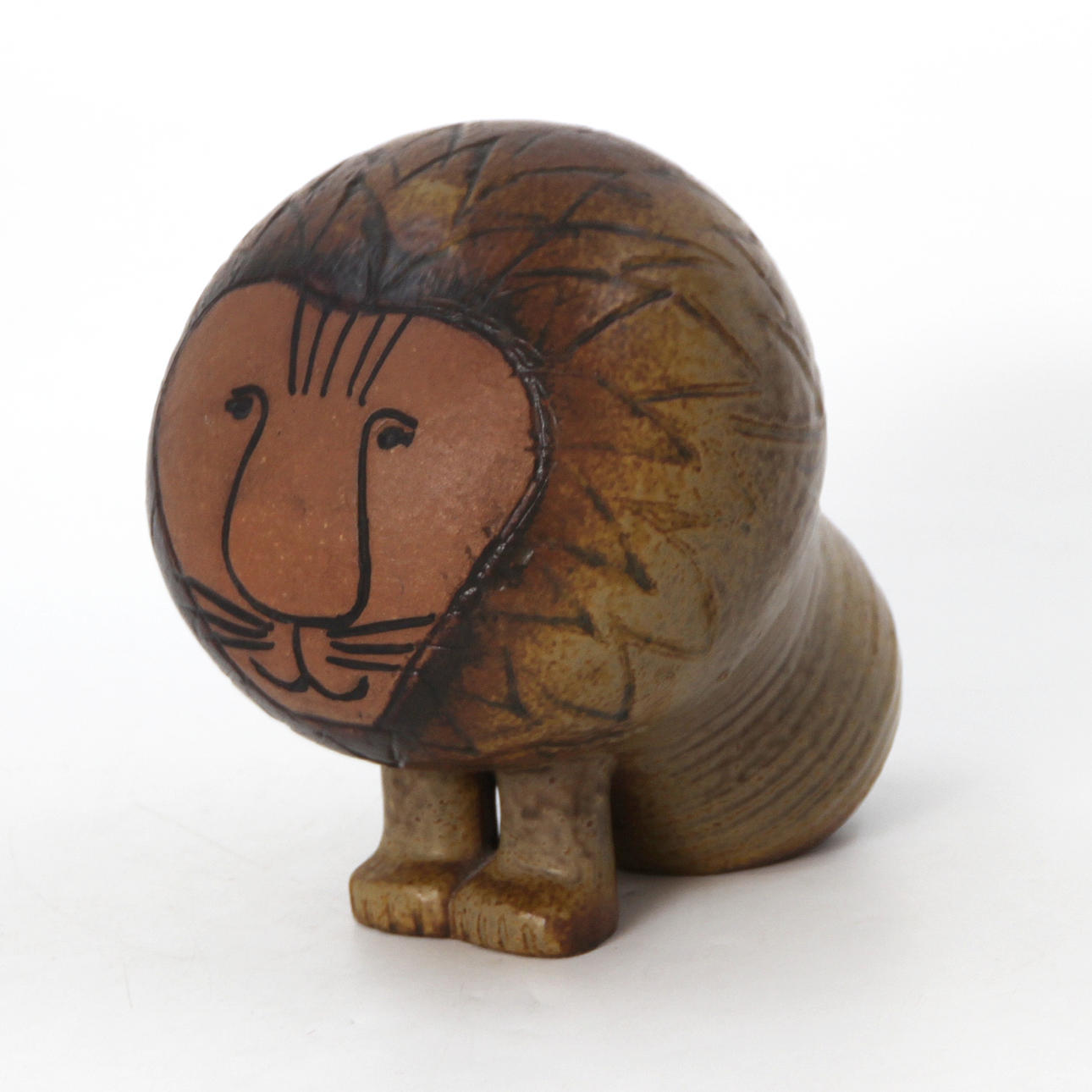 LISA LARSON. SKULPTUR "LEJON" GUSTAVSBERG.