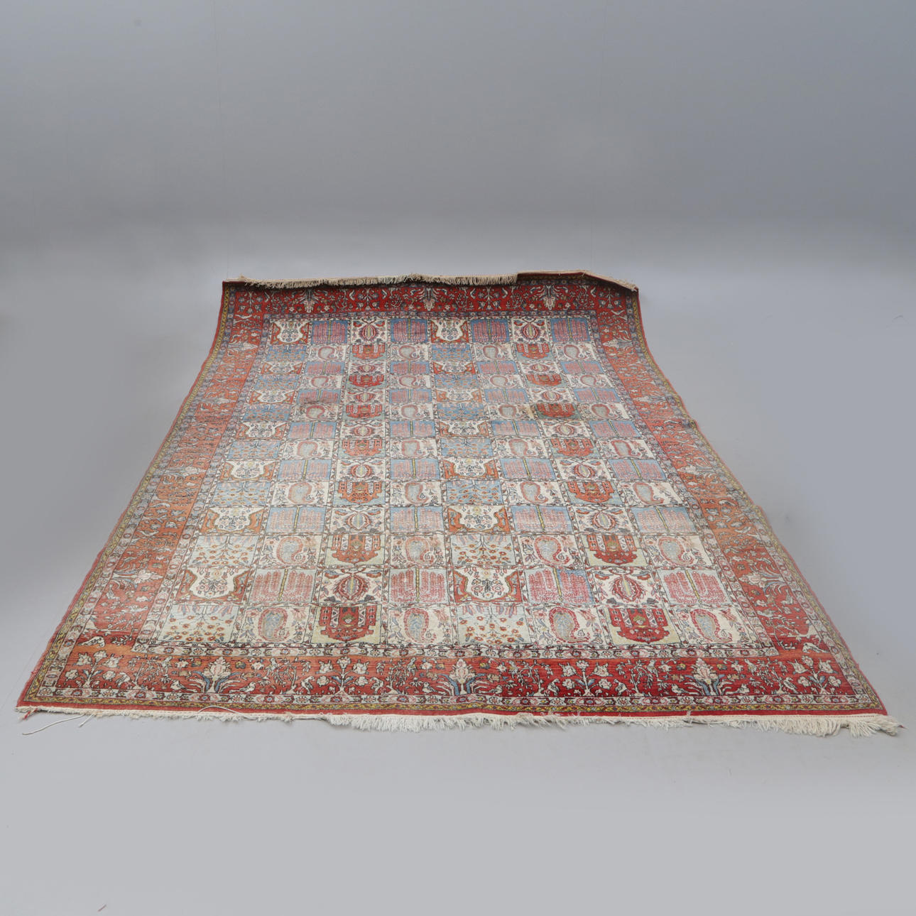 RIESIGER TEPPICH, Orientalisch. 342x226.