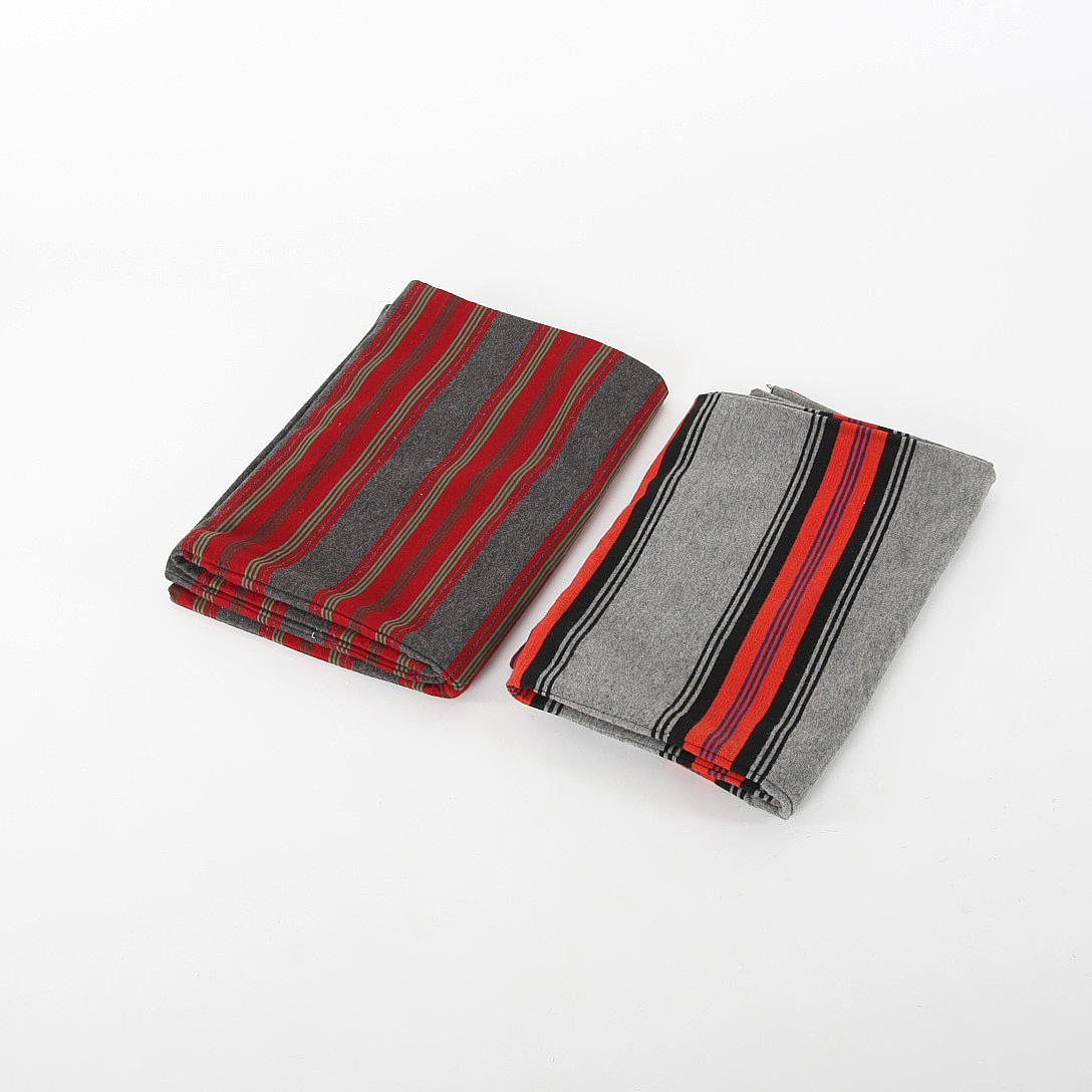 A pair of wool dynevar, Skåne, first half of the 20th century.