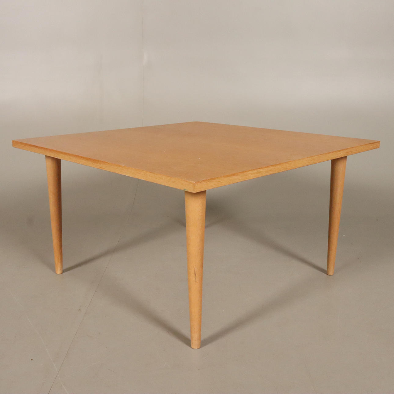 SIDOTABLE tammiviilu.