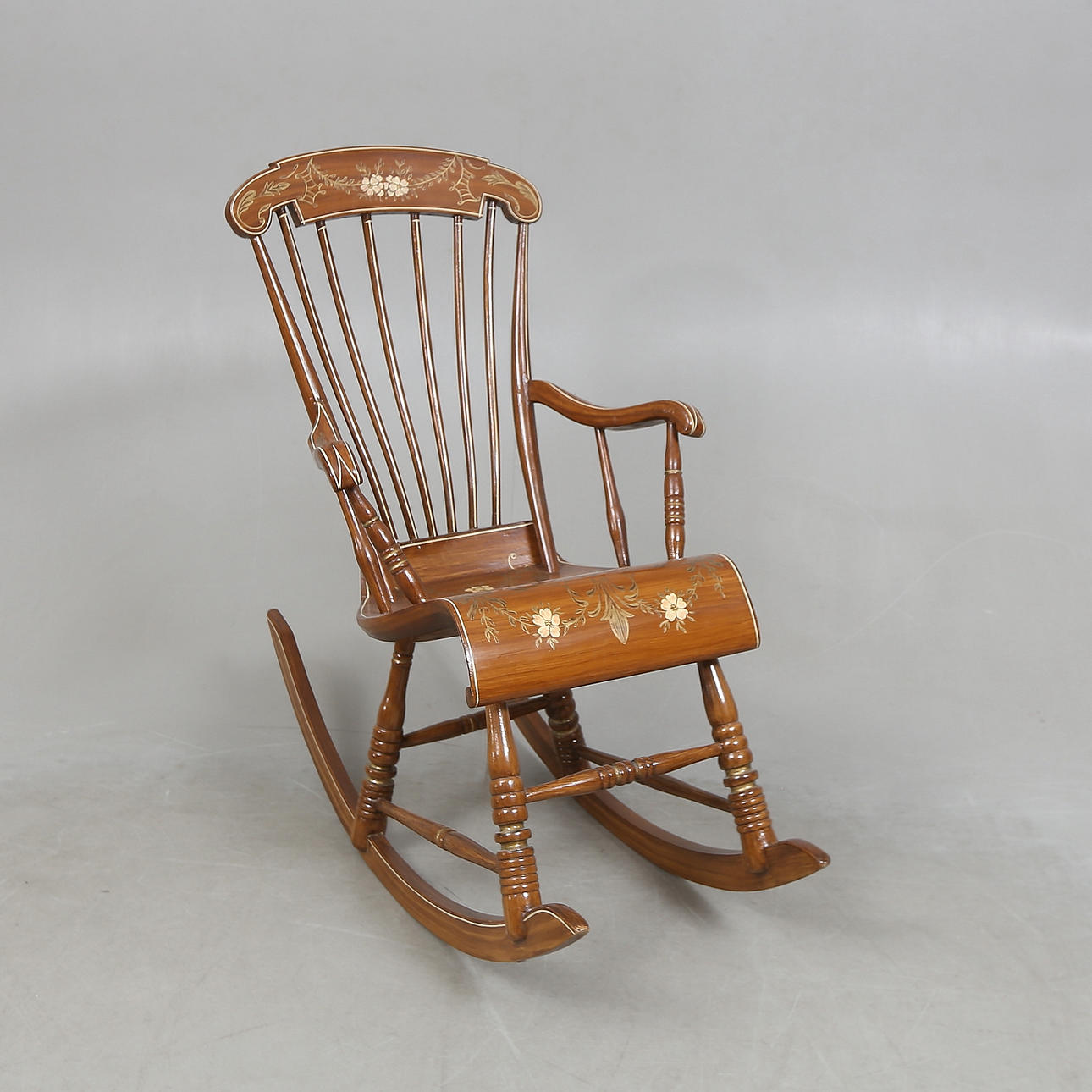 Una mecedora del siglo XX.