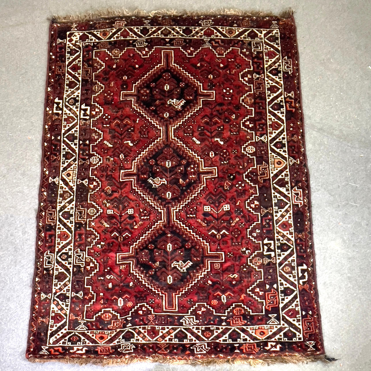 ORIENTAL CARPET, hand-knotted, 210x160 cm.