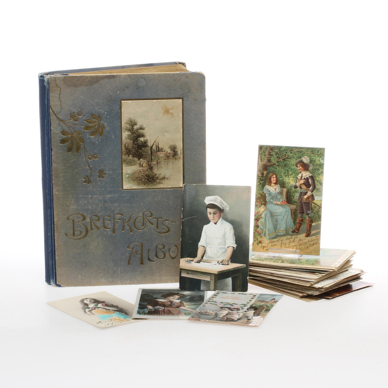 BREFKORTSALBUM samt VYKORT/BREFKORT, ca 200 st, tidigt 1900-tal.