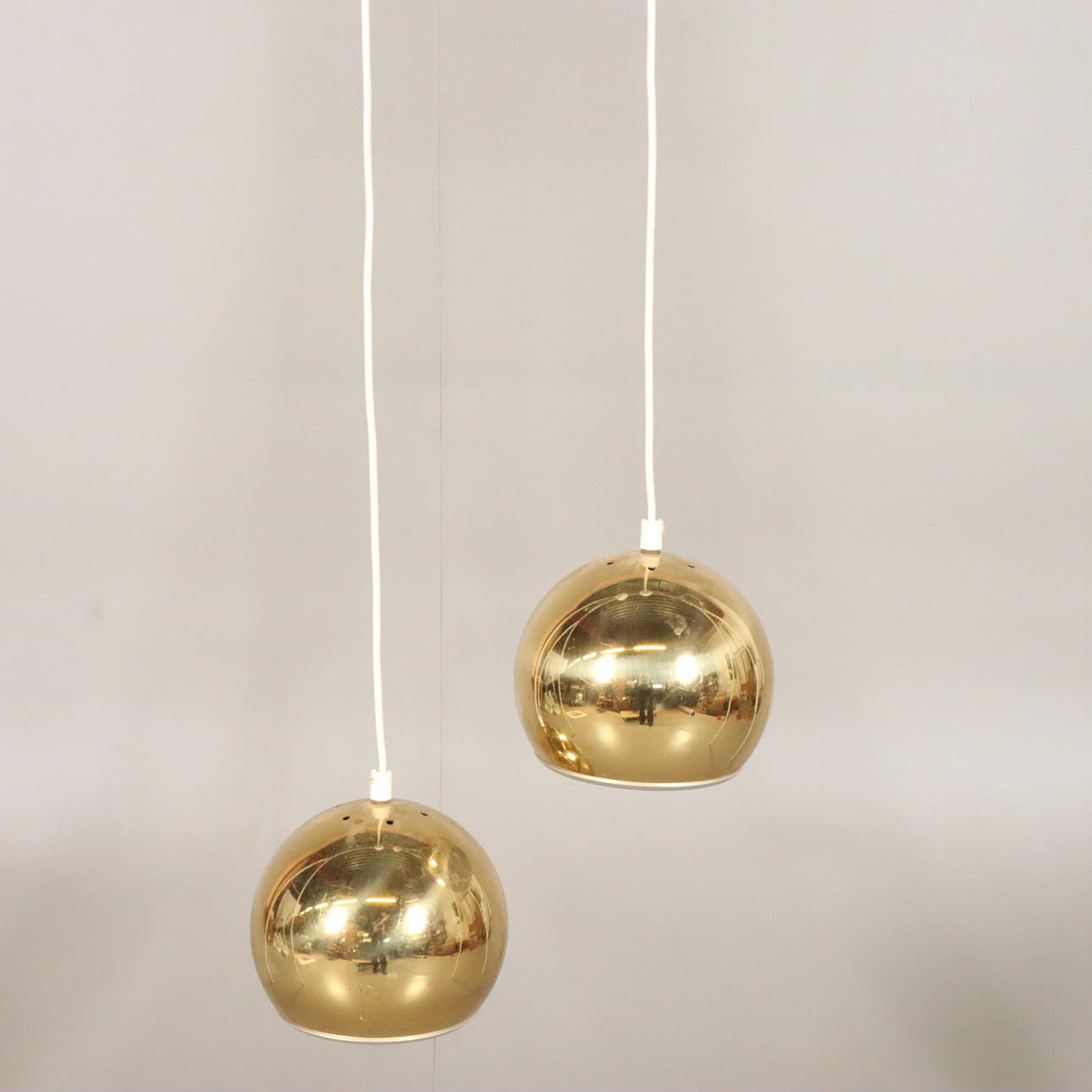 VINDUESLAMPER 1 par, gul metal.