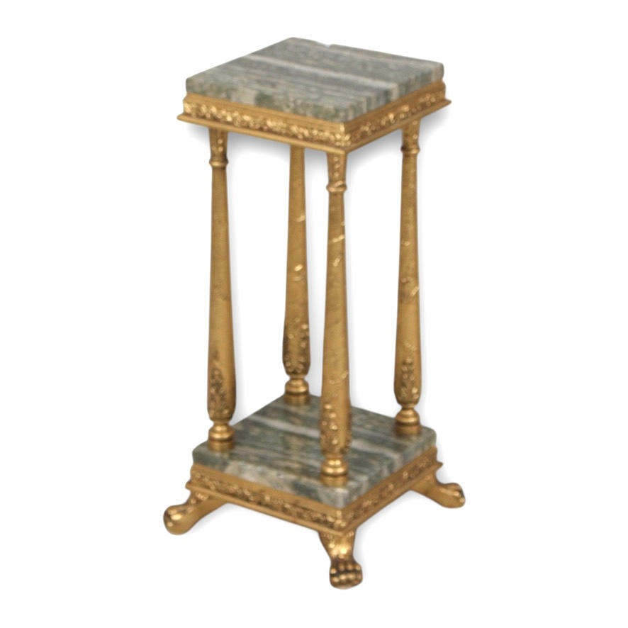 JALUSTA, kullattu kivipaneeleilla.