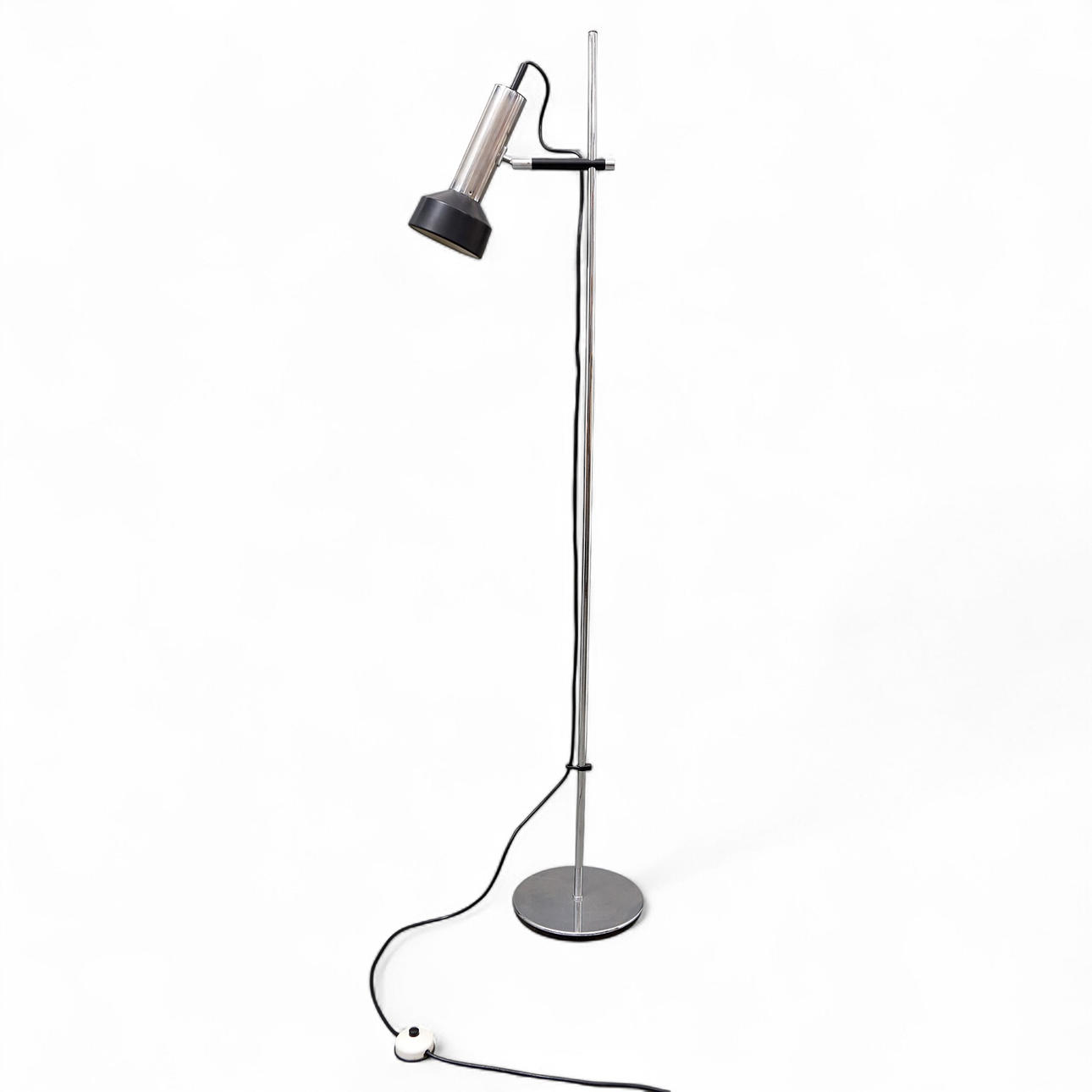 AFTER STAFF LEUCHTEN. Floor lamp.