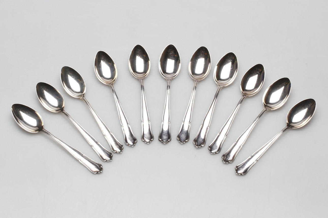 KAFFESKEDAR, 11 st, silver, "Saga", vikt ca. 172,5 cm.
