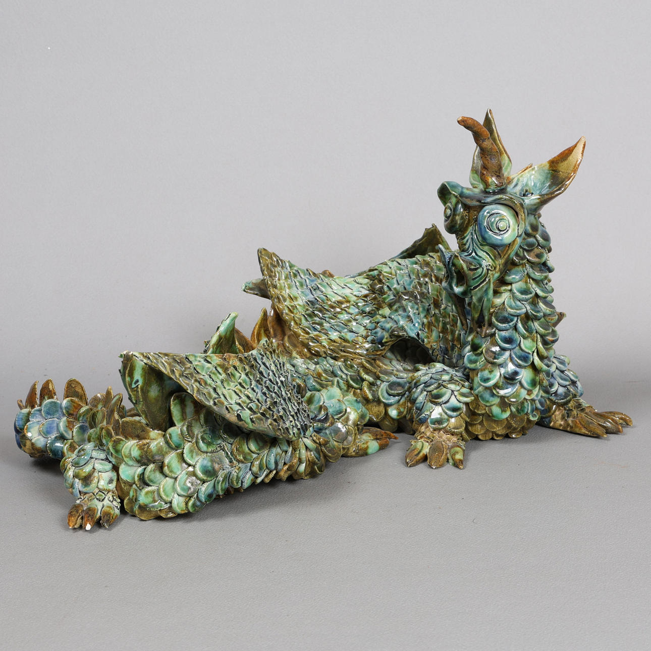 A YARE POTTERY DRAGON BY SUE TURNER.