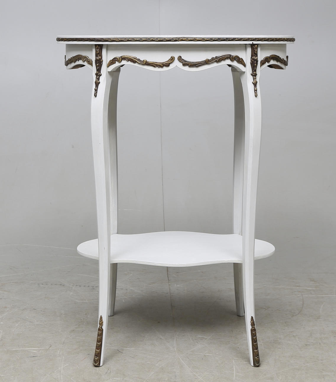 LAMPBORD, rokokostil, 1900-tal.