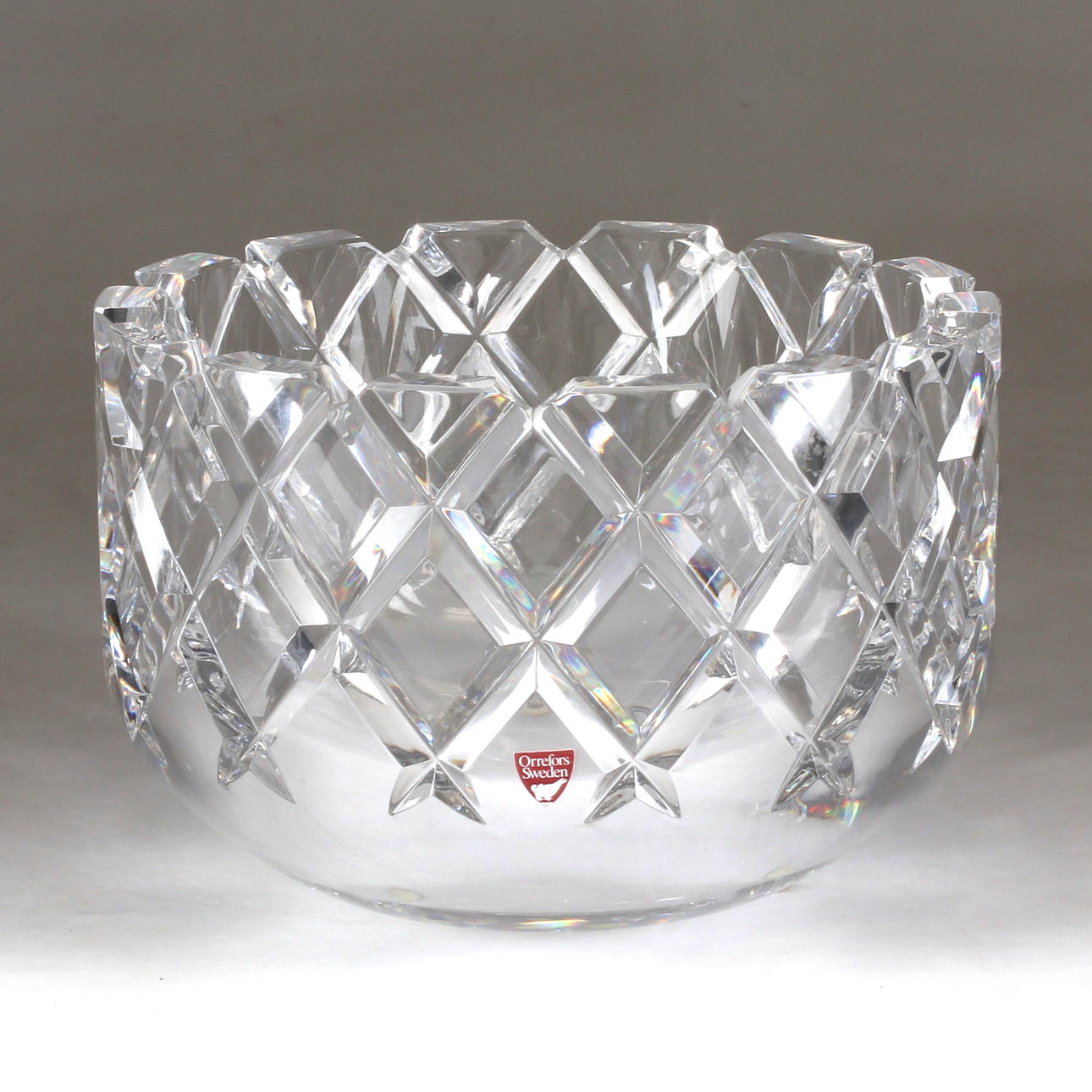 GUNNAR CYRÉN. Bowl, glass, “Sofiero”, Orrefors.
