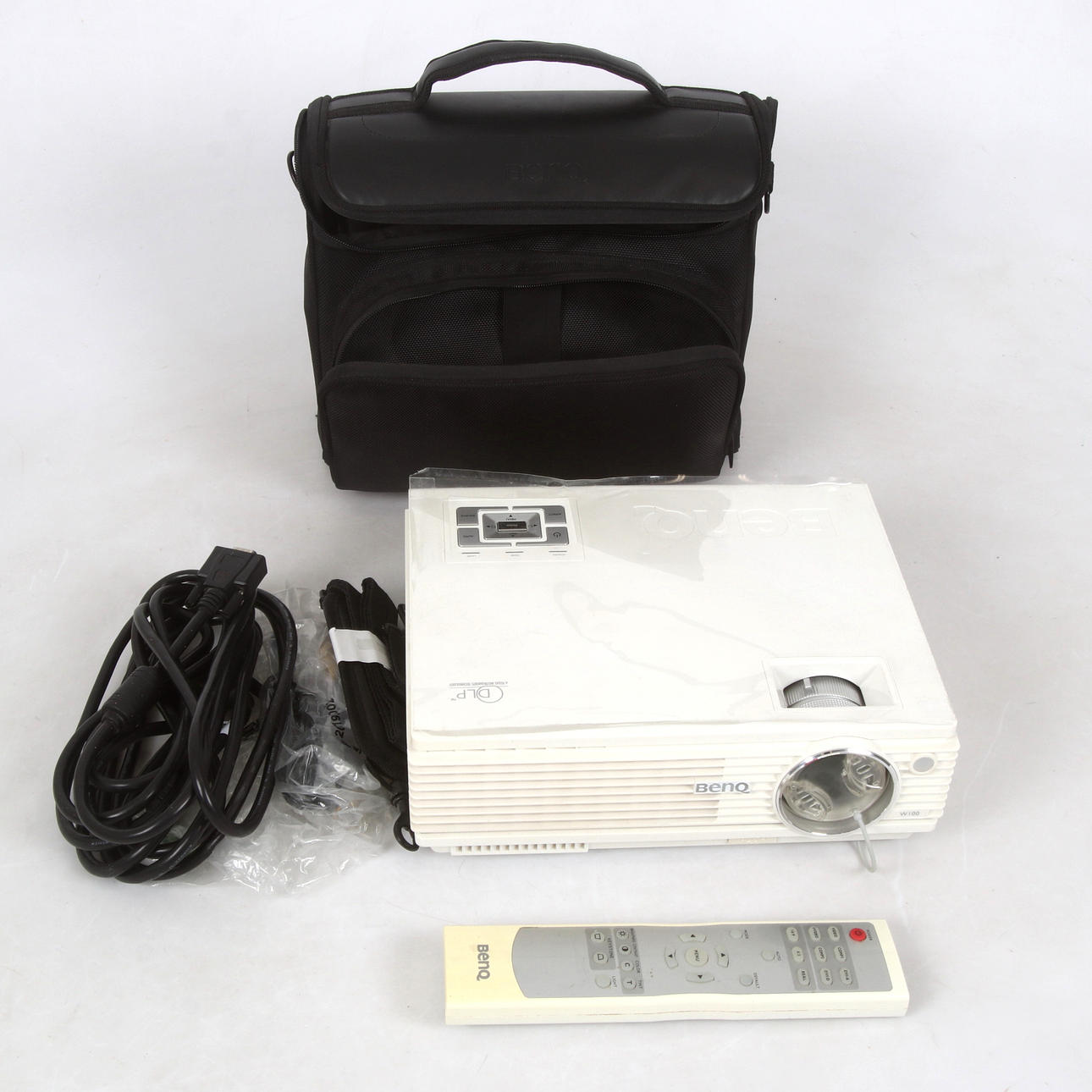 PROJECTOR, W100, Benq, 2000s.