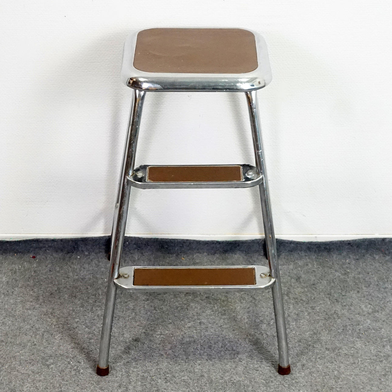 STEGPALL, AWAB. Stålrör, 1900-talets andra hälft.