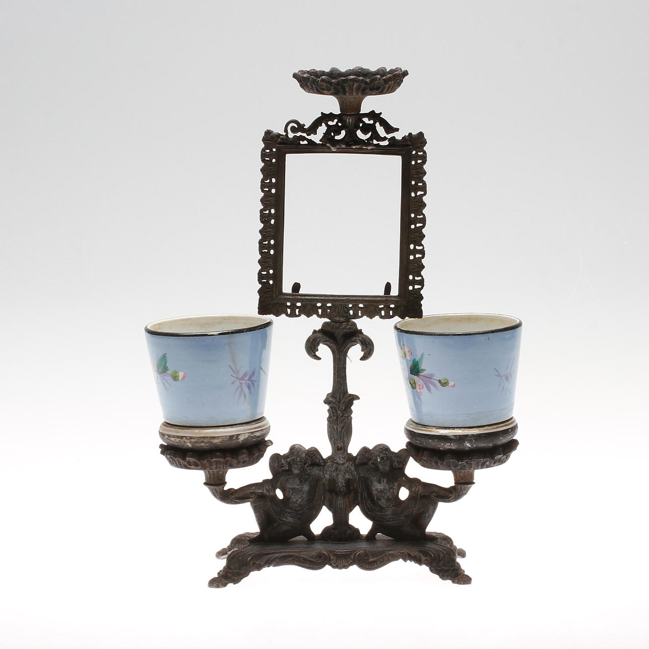 LITOFANI med blomsteruppsats, metall, 18/1900-tal.