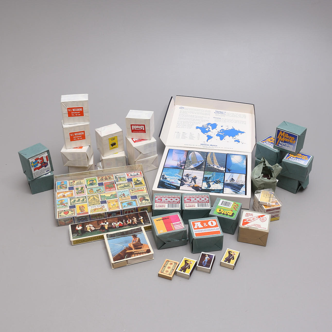 TÄNDSTICKSASKAR, ca 300st, 1900-tal.