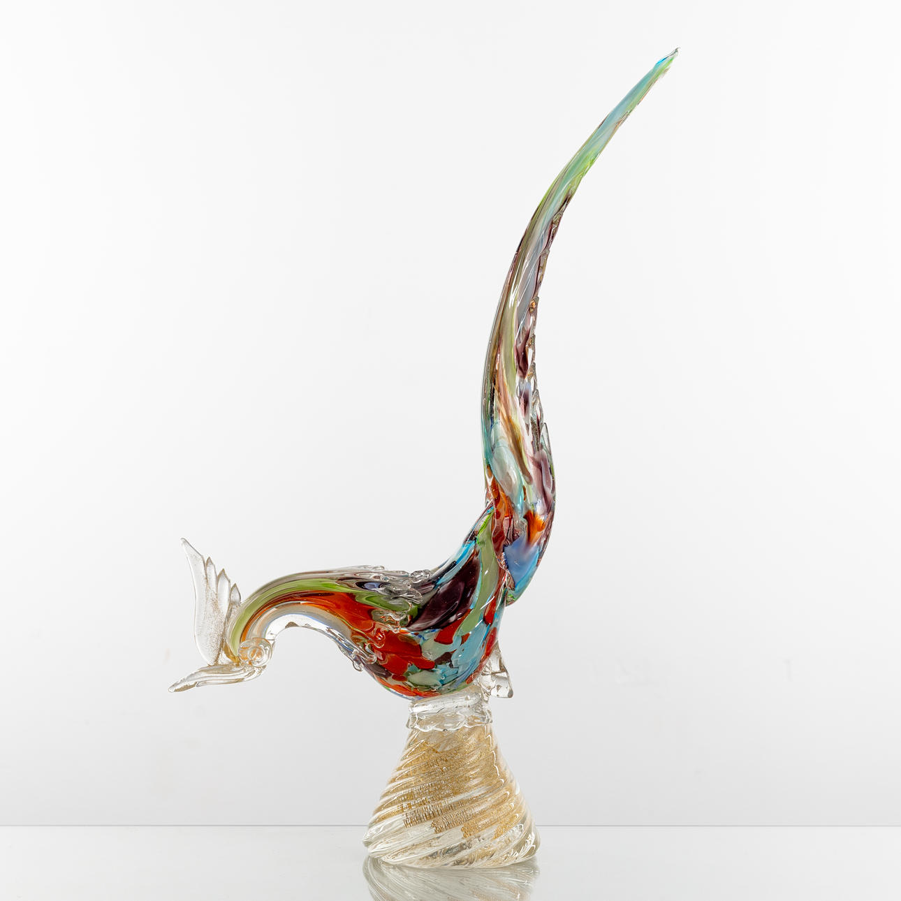 A bird figurine from Murano, Italy.
