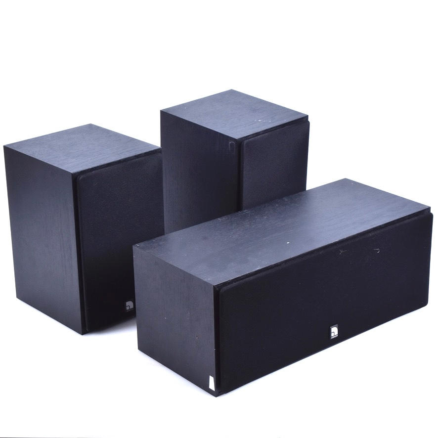 3 SPEAKERS, Stage 22.