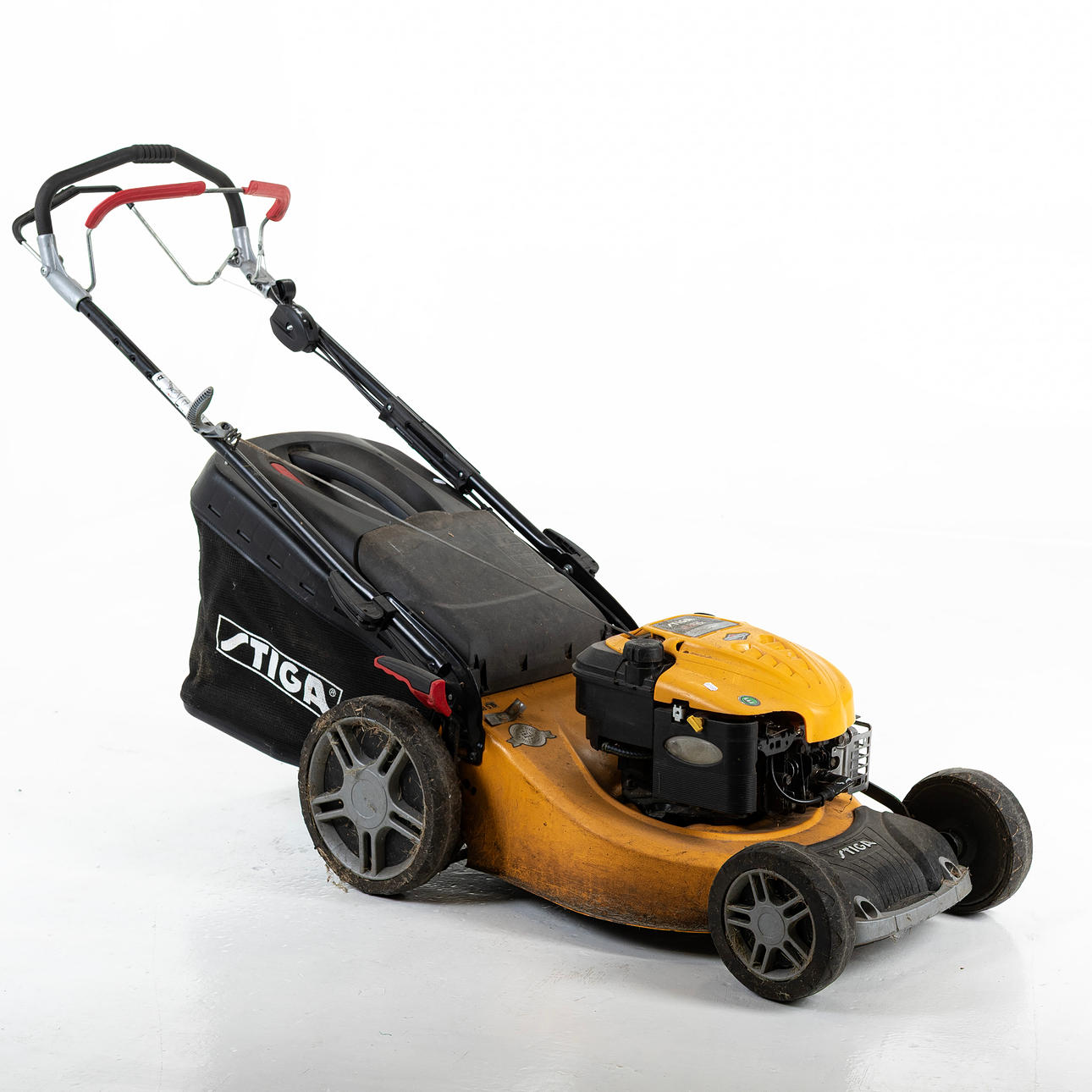 CORTACÉSPED, Stiga.