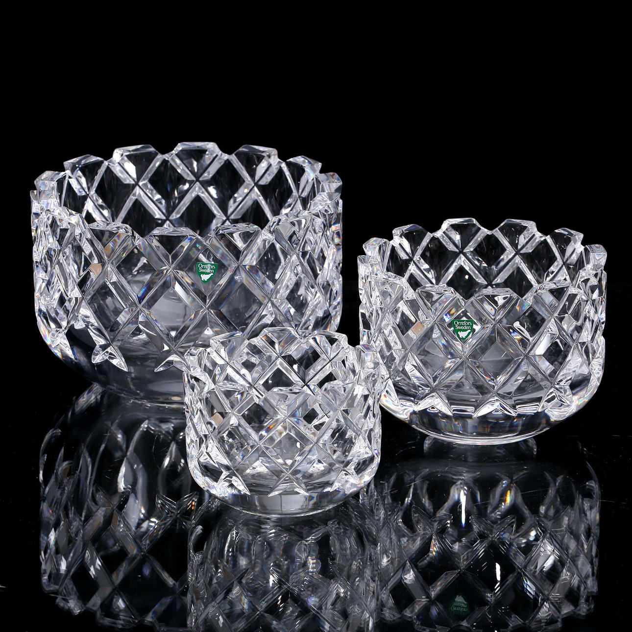 BOWLS 3 pcs, glass, “Sofiero” Orrefors.