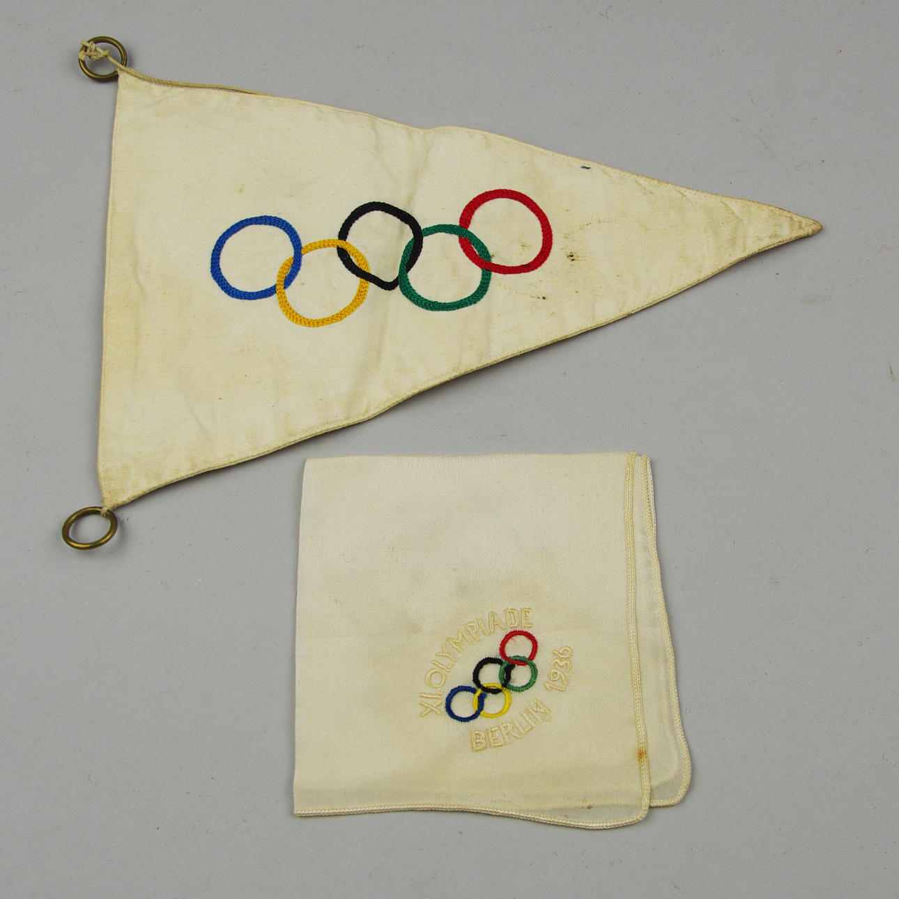 NÄSDUK SAMT VIMPEL, OS Berlin 1936.