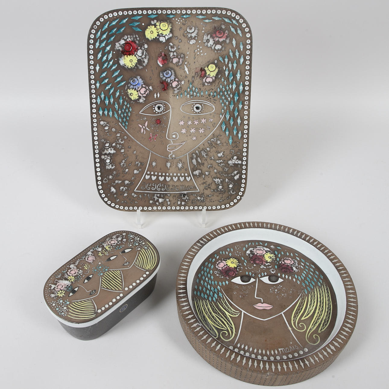 MARI SIMMULSON. ceramic objects, 3 pcs, Upsala-Ekeby.