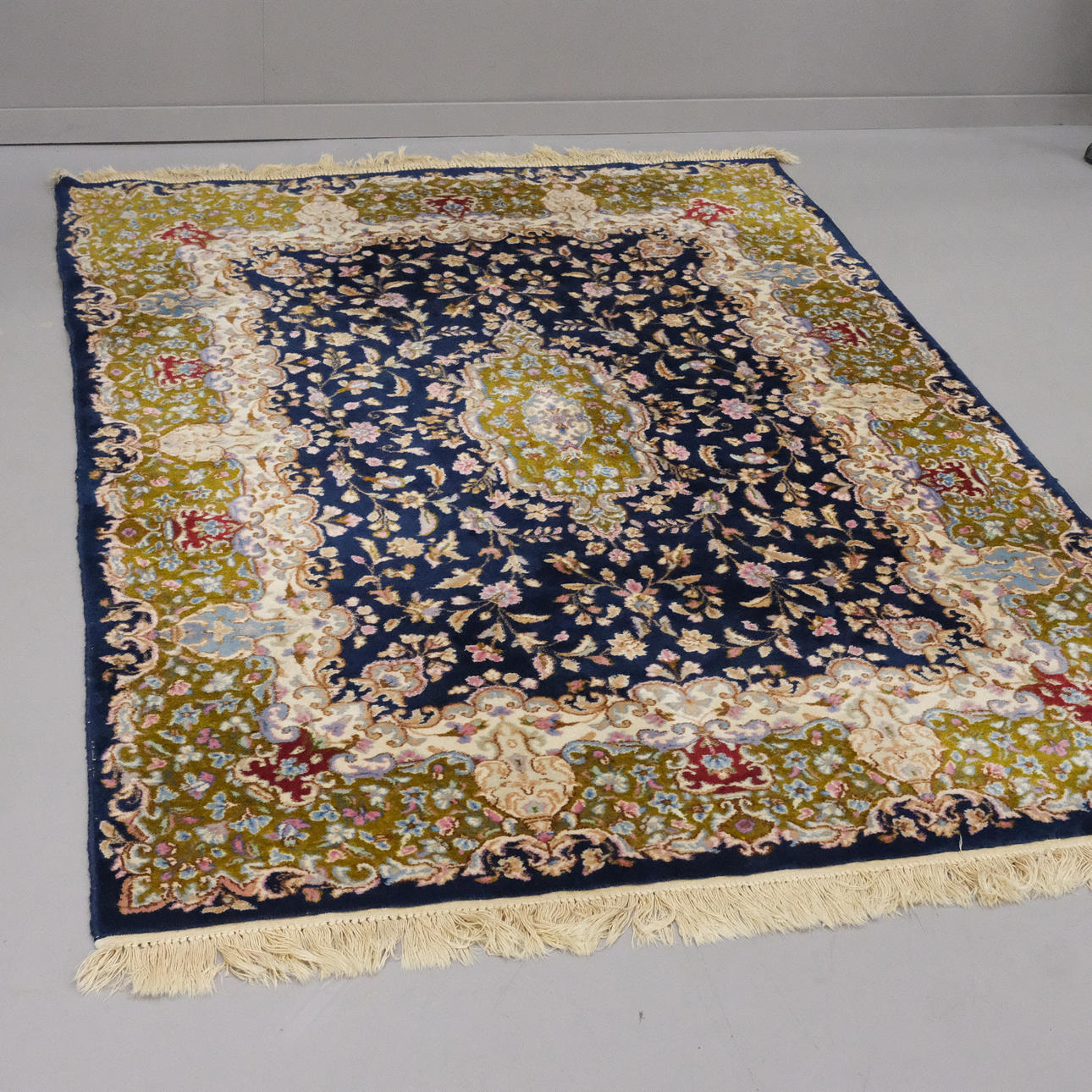 PERSISCH, GEKNÜPFTER TEPPICH, KIRMAN.